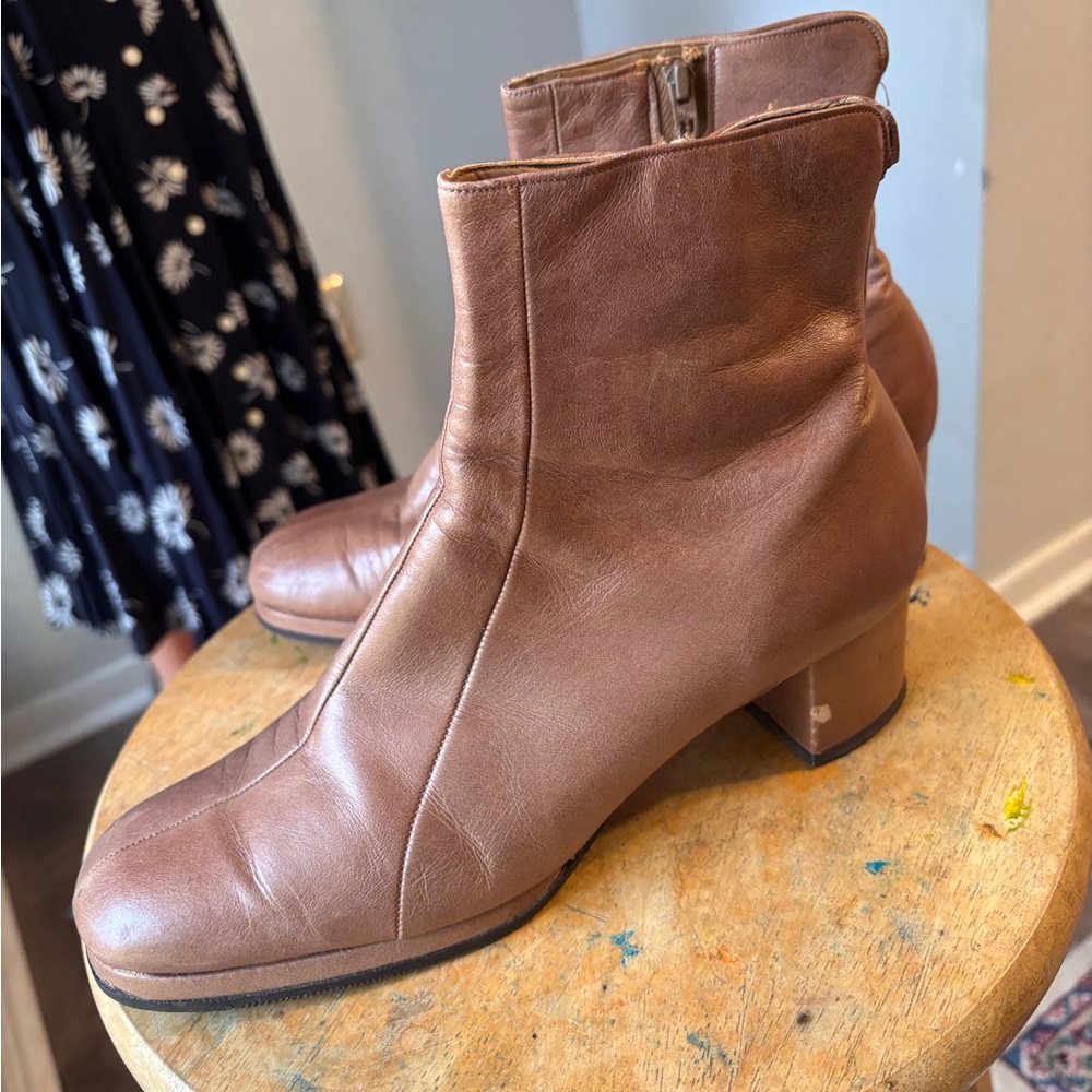 Saks Fifth Selby Brown Vintage Heeled Boots Size 8.5